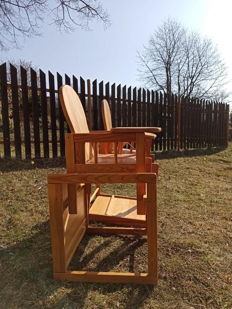 Židlička se stolkem, 