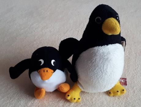 Dětská hračka - dva plyšový tučňáci,