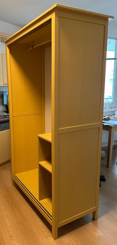 Ikea hemnes skříň žlutá, 