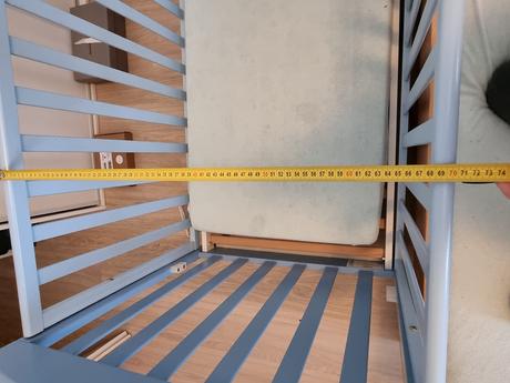 Prodám dětskou postýlku zn. mibb, 75,130