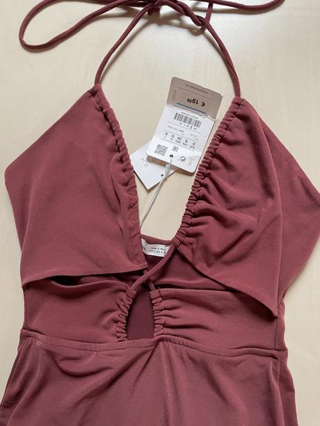Nové sexy minišaty/nebo top, vel s, pc 480 kč, pul, pull&bear,s