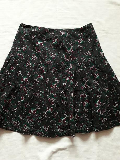 Dámská letní sukně, 36