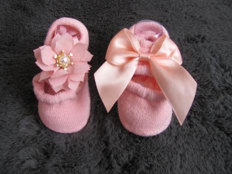 Novorozenecké capačky - 2 páry/hug elephant, <17