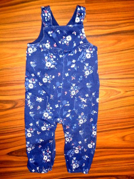 Komplet laclových kalhot a trička, primark,86