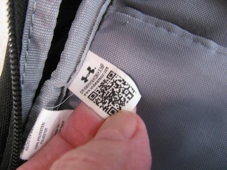 Sportovní černý batoh under armour,