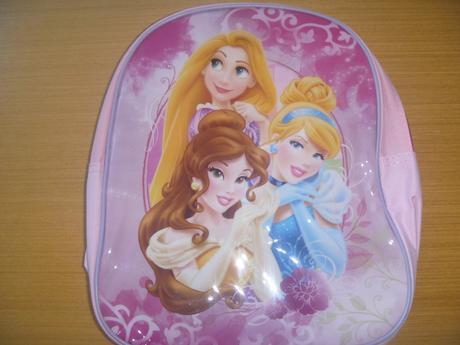 Nový růžový batůžek s princeznami, 