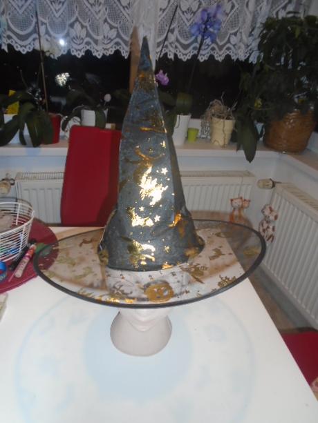 Klobouk čarodějnice haloween,