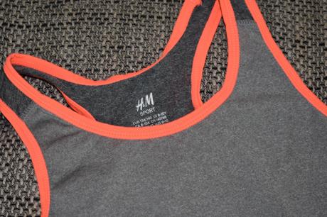 Sportovní dívčí tílko h&m, kolekce sport, 134/140, h&m,134