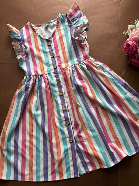 Ob/ šaty s pruhy - v.7/8 let, 128