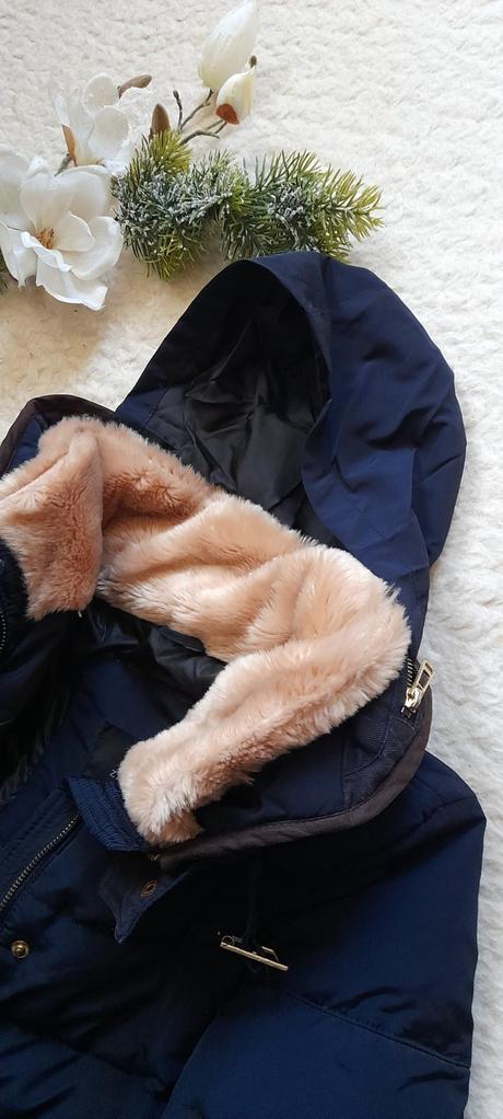 Zara luxusní péřová bunda s kožešinovým límcem, zara,s