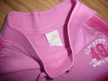 Růžové kraťasy next na 9-10l- vel.140, next,140
