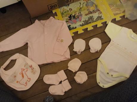 Růžový mix oblečení na miminko,body,bryndák..., 50–62