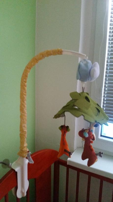 Skip hop kolotoč -safari žirafy, 