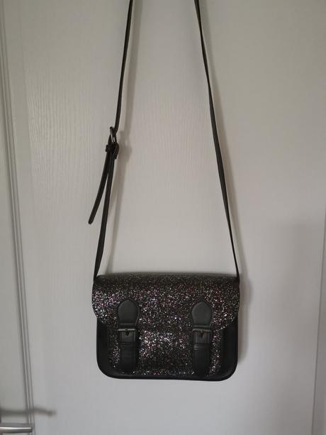 Dívčí kabelka reserved, 