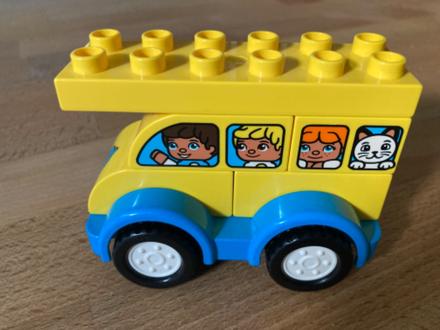 Lego duplo můj první autobus,
