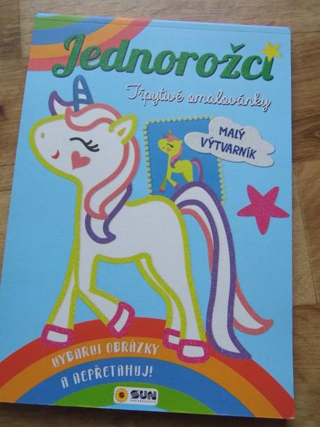 Třpytivé omalovánky jednorožci, 