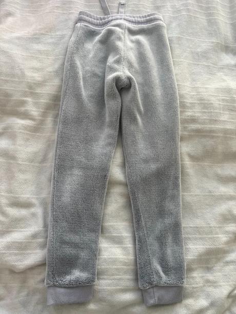 Teplé tepláky vel. 122, 122