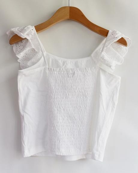 Tílko vel. 8 - 9 let, 134