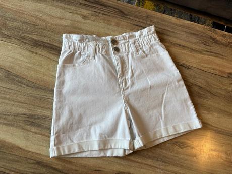 Bílé riflové šortky, pepco,36