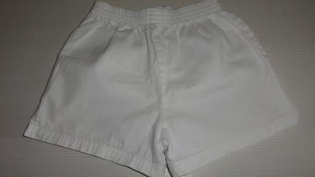 Kraťasy vel.104, marks & spencer,104