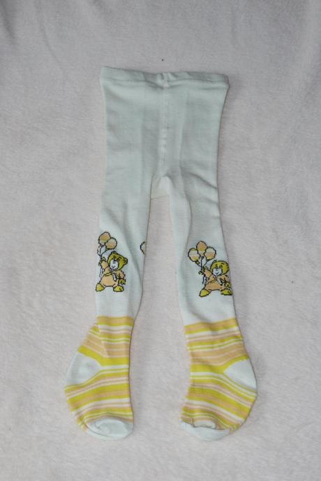 Zlute puncochace, 23