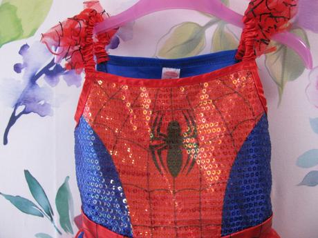 Dívčí kostým - šaty se spidermanem, 