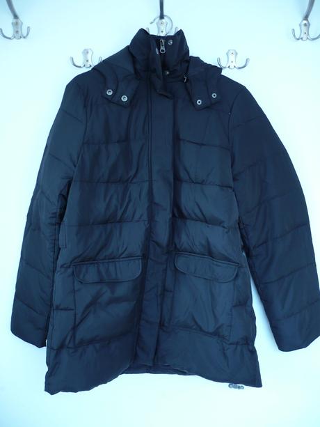 Černá péřová bunda s kapucí bonprix vel. 44, bonprix,44