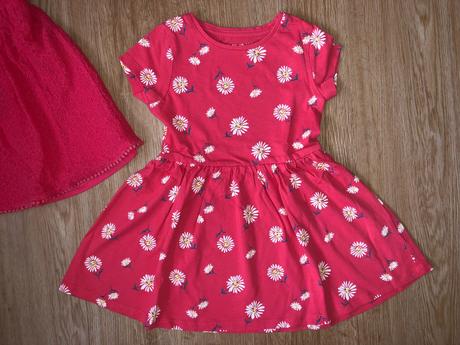 Dívčí šaty, minoti,92