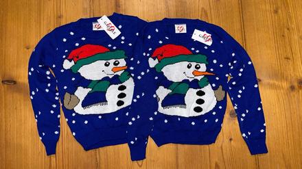 Svetr se sněhulákem pro dvojčata, 128