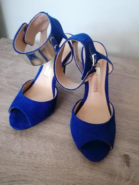 Sandálky s přezkou, f&f,36