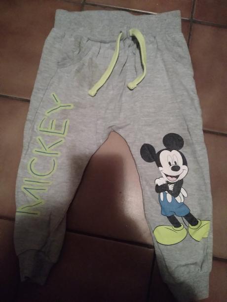 Klučičí tepláky mickey vel. 86, disney,86