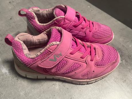 Tenisky vel.32, lotto,32