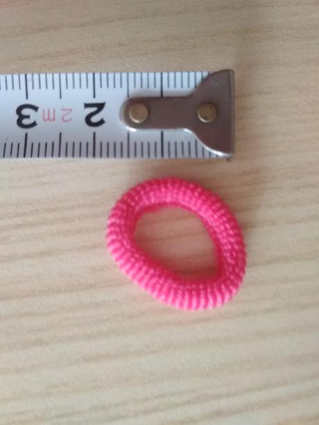 80 ks gumičky do vlasů, ϕ 1,5 cm,