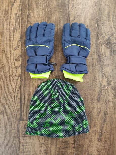 Čepice a rukavice, 134