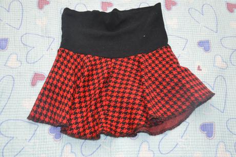 116 122 128 elastická sukně s kanýry, 122