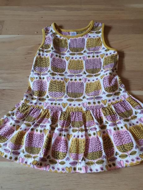 Šaty s květy, miniclub,92