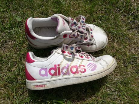 Boty & tenisky adidas s beruškou vel. 29, adidas,29