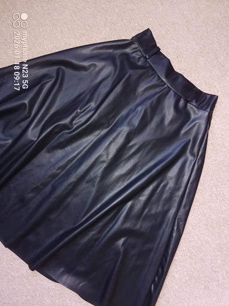 Sukně zn."cristina made in italy" vel."l", l