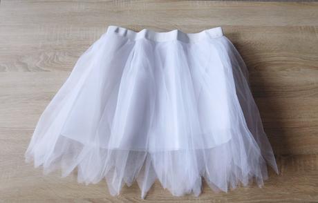 Kostým -sukně vel.m/xl,