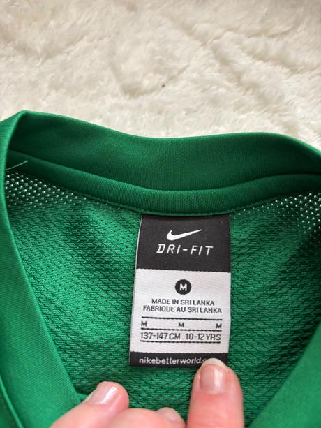 Triko funkční zelené - v.134/140 zn. nike, nike,134