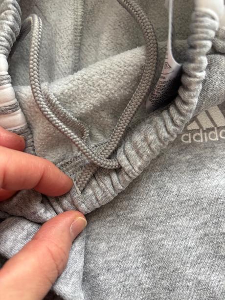 K1/ tepláky  šedé  adidas - v.cca 3/4 roky, adidas,104