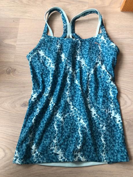 Nové puma tilko s všitou podprsenkou, puma,s