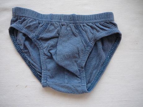 Chlapecké slipy, 98