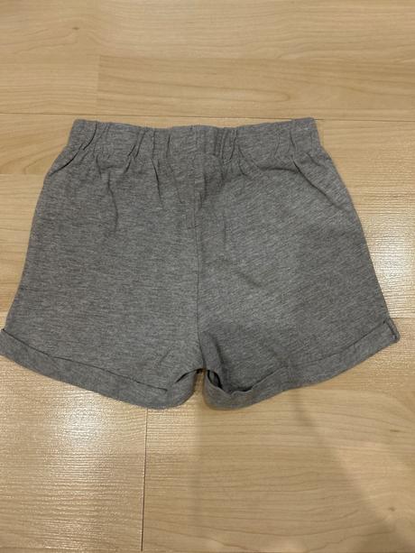 Šortky, lupilu,110