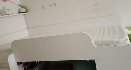 Postel jednolůžko včetně matrace a roštu, šířka (cm): 90,délka (cm): 200