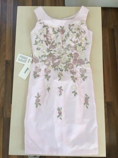 Nové vyšívané šaty s bolerkem, vel s/m - l,stace, s