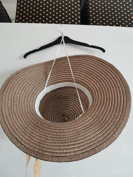 Dámský klobouk s mašlí nový, 