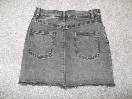 Tričko s krátkým rukávem + sukně, vel.134/140, h&m,134