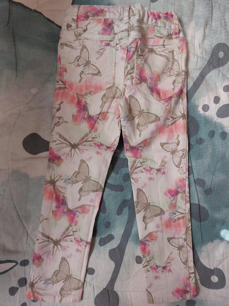 Džíny motýlci, 98