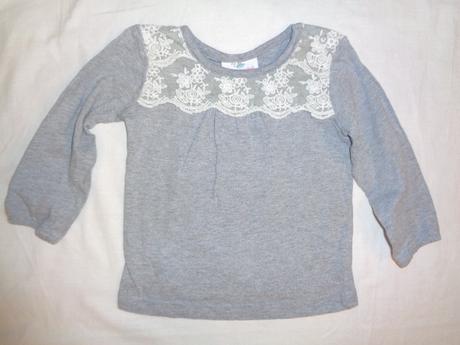 Nádherné šedé tričko s krajkou, topomini,74